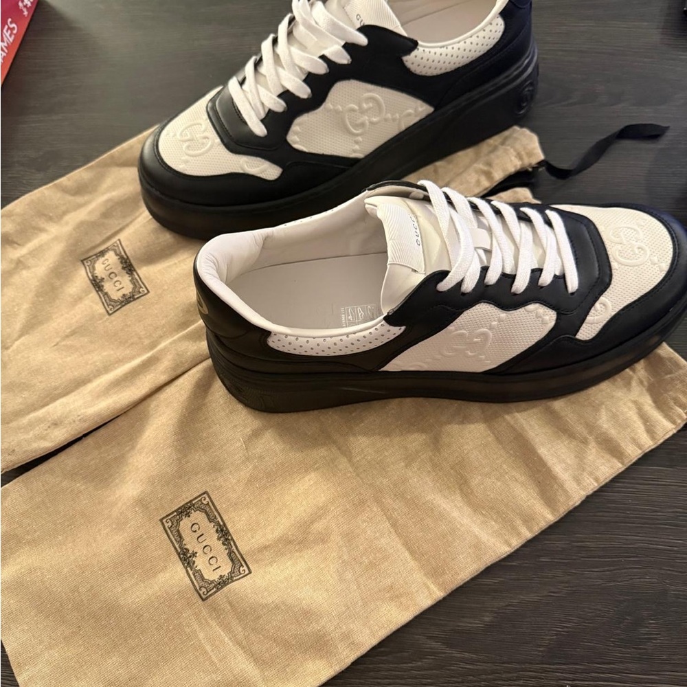 Men's Black and White Sneakers - Picture 1 of 4